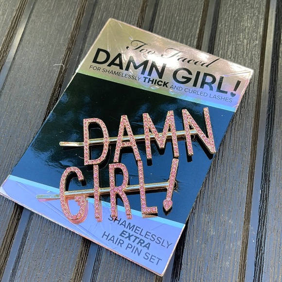 Too Faced Damn Girl! Rhinestone Hair Pins - Picture 5 of 15
